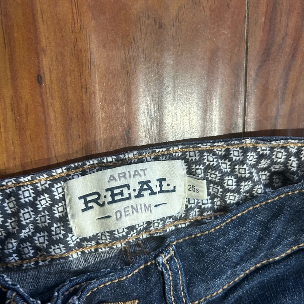 Ariat R.E.A.L. Women's Dark Blue Straight Jeans, size 25 - Picture 4 of 5